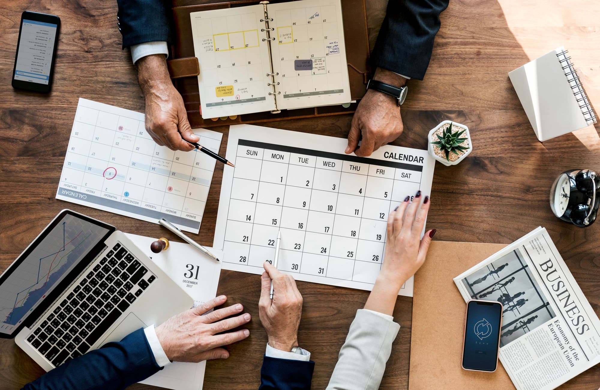 How to Handle Tight Deadlines Without Burning Out