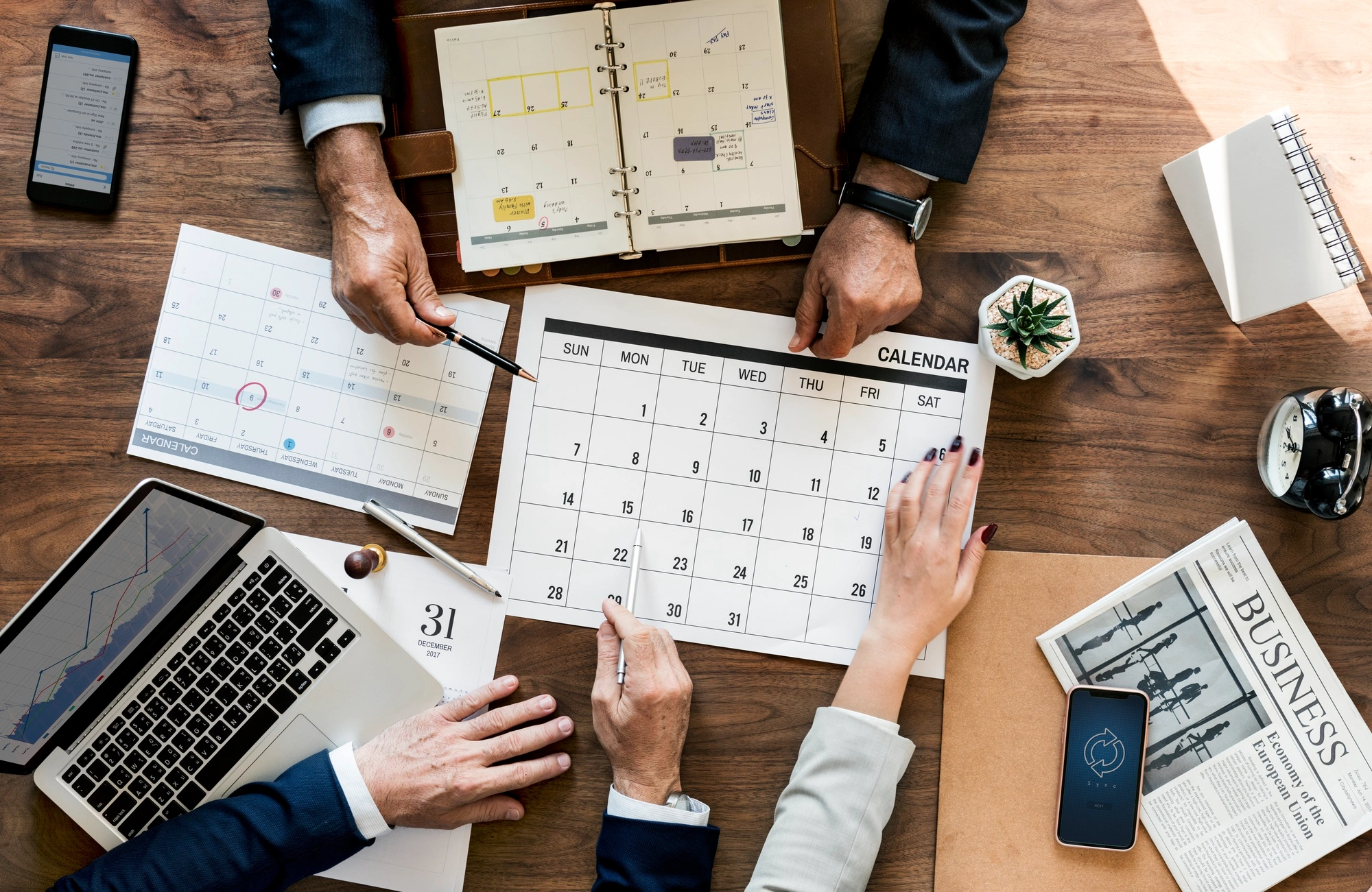 How to Handle Tight Deadlines Without Burning Out